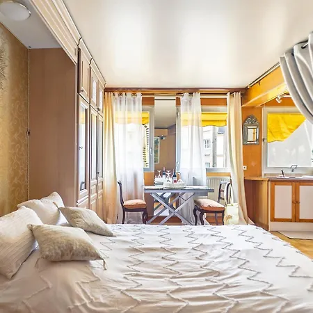 Apartment Arc De Triomphe Charme Authentique Paris